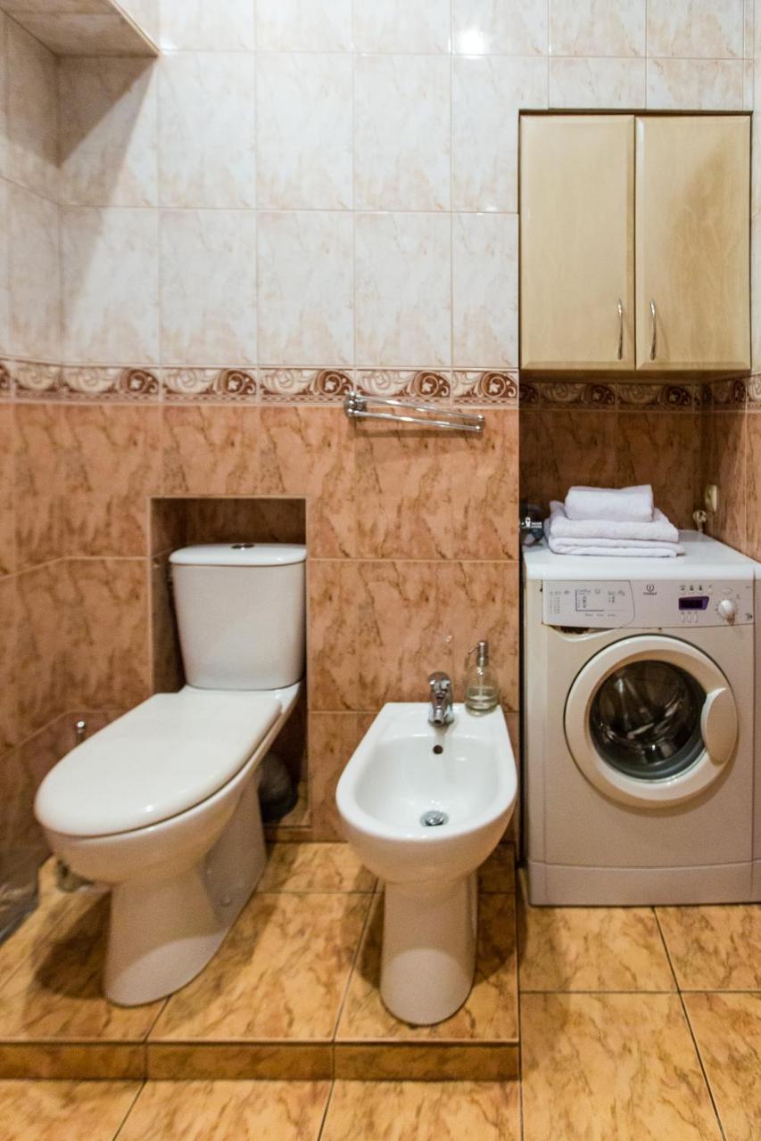 Apartment In The City Centre Lviv Luaran gambar