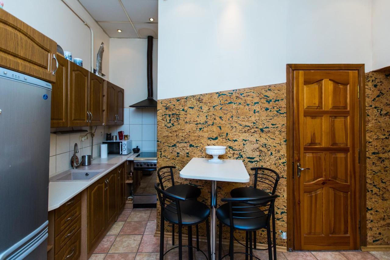 Apartment In The City Centre Lviv Luaran gambar