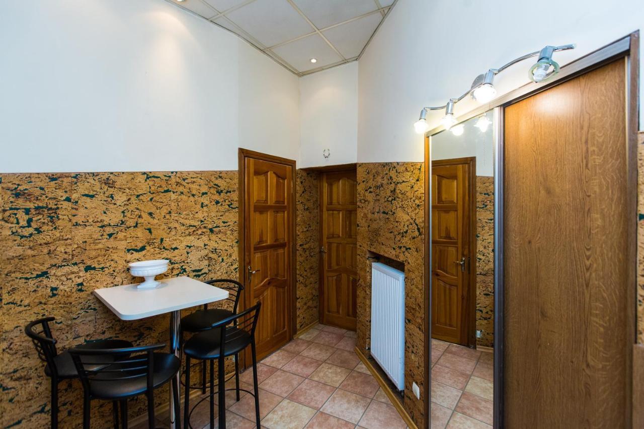 Apartment In The City Centre Lviv Luaran gambar